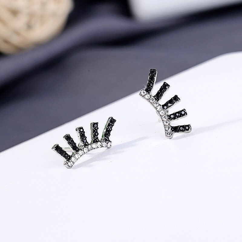 Eyelashes Earrings