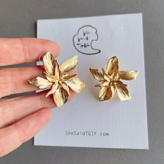 Gold Flower Earrings
