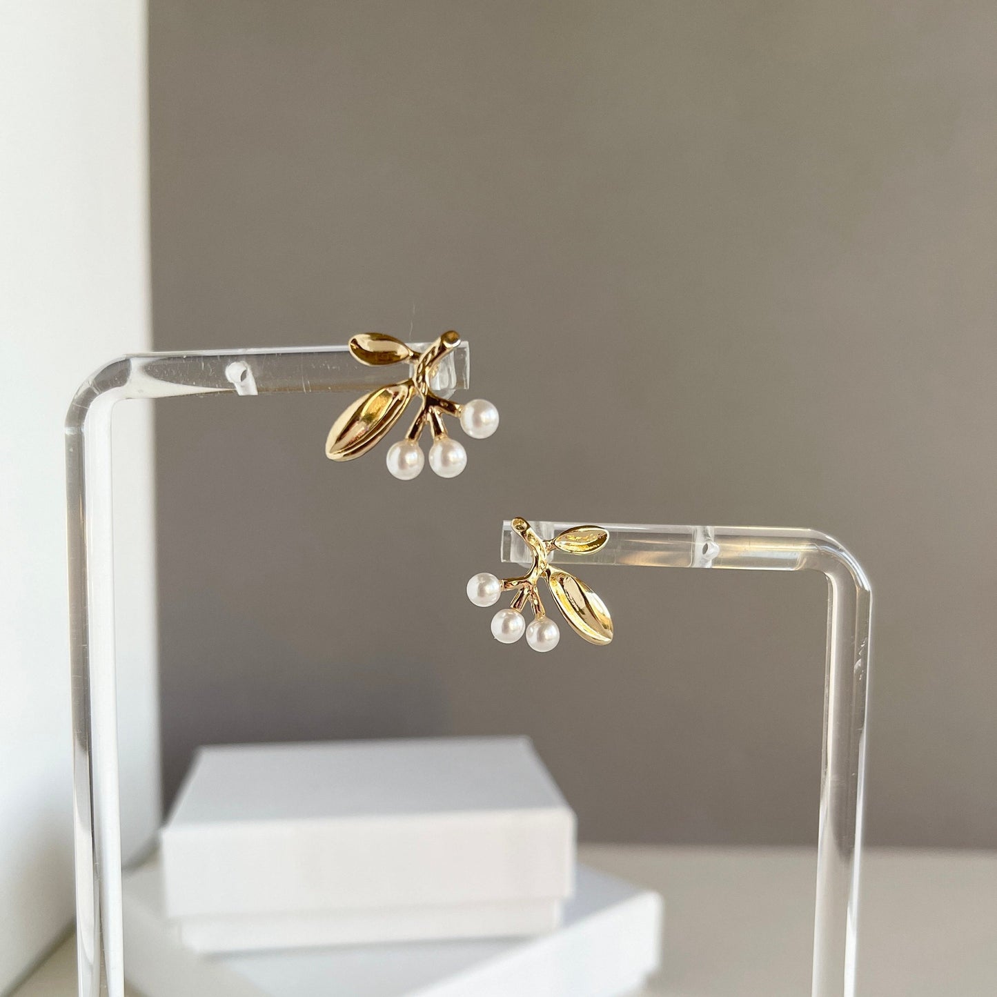 Gold Plant Studs