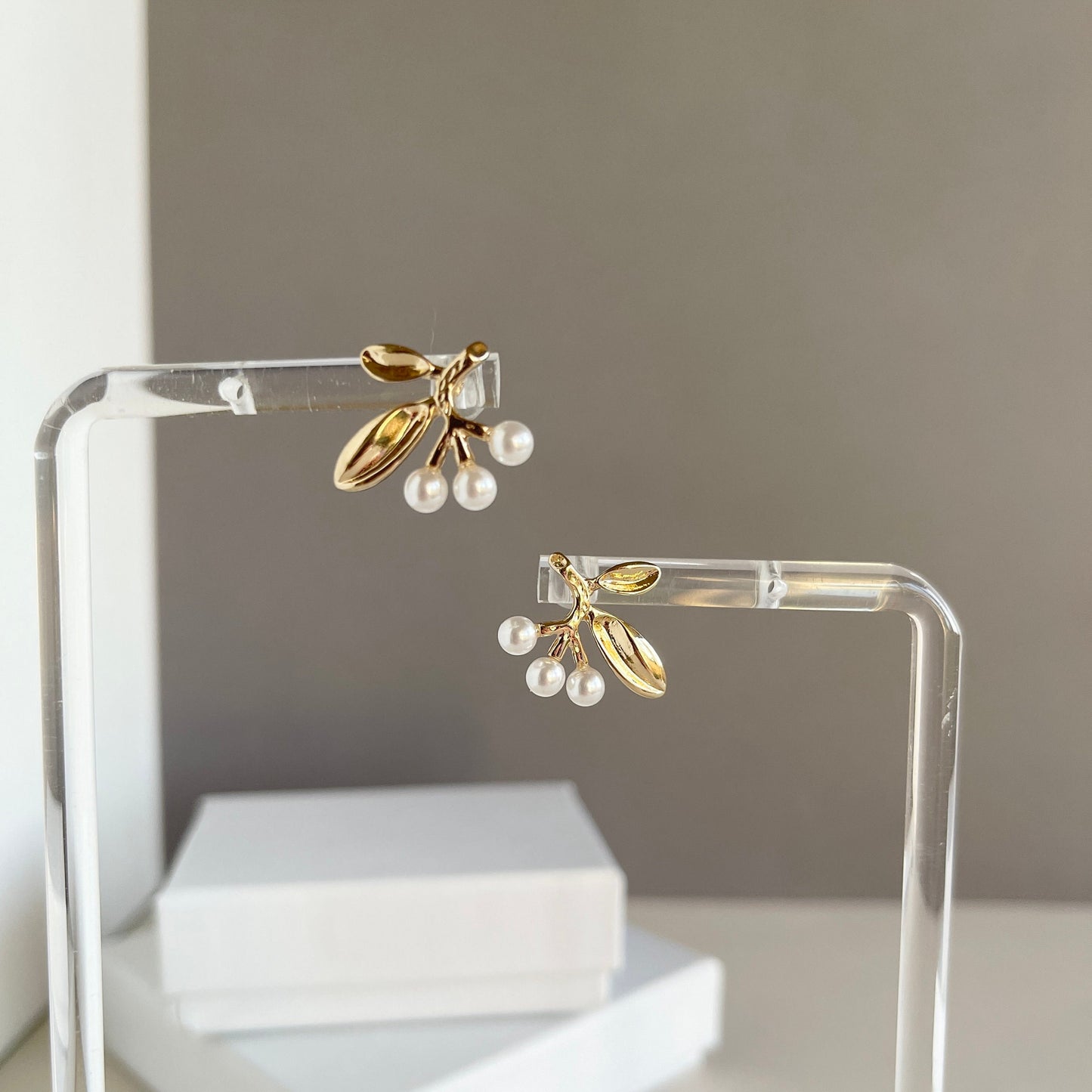 Gold Plant Studs